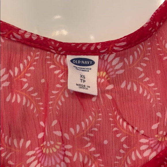 Flowy Tank Top - Picture 2 of 5